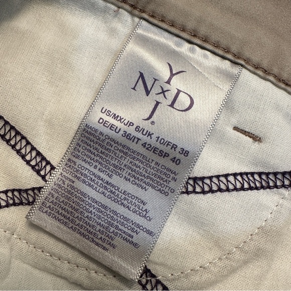 NYDJ Samantha Slim Jeans Pants Khaki Tan Taupe 6 Straight Stretch EUC - Picture 10 of 13